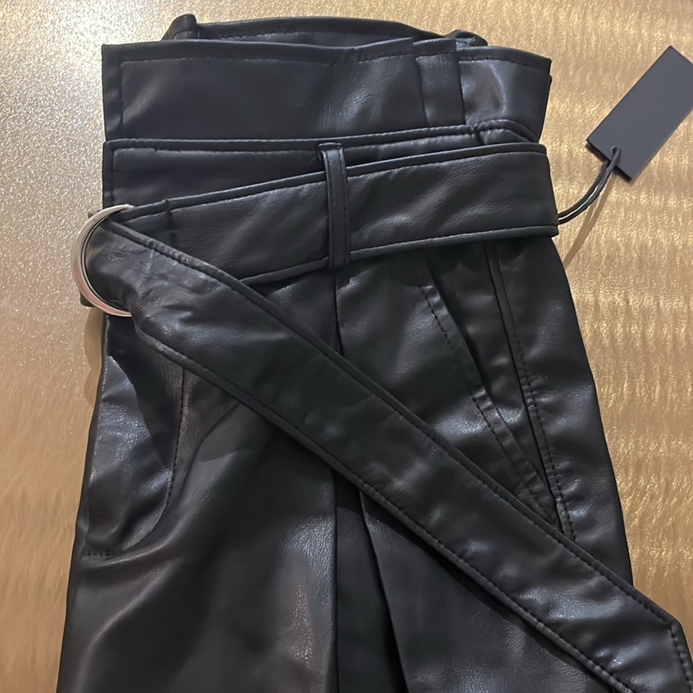 NWT Blank Nyc Paperbag Black Pants - Picture 2 of 6